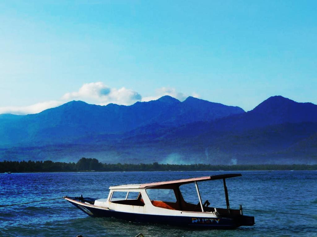 Toro Toro Bungalow Gili Air Buitenkant foto