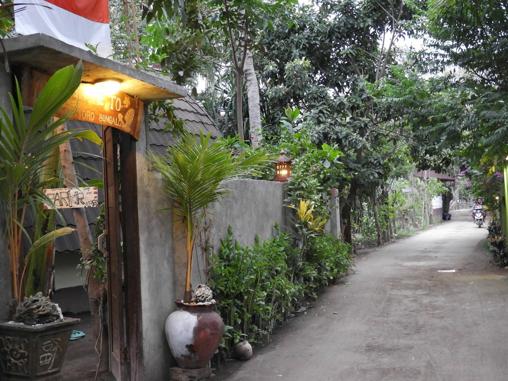 Toro Toro Bungalow Gili Air Buitenkant foto